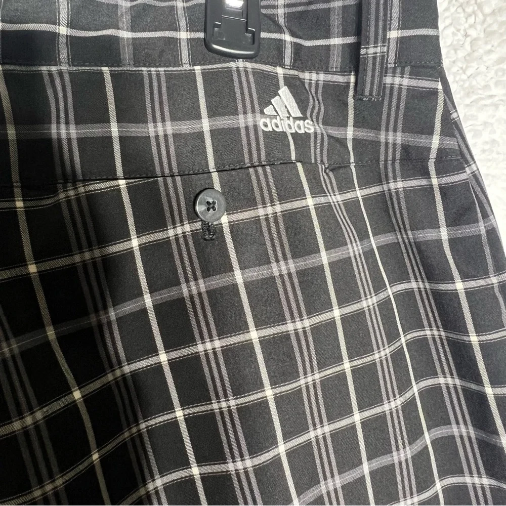 Adidas Golf Shorts Mens Size 38 Black Plaid Flat‎ Front Golf/Chino Shorts